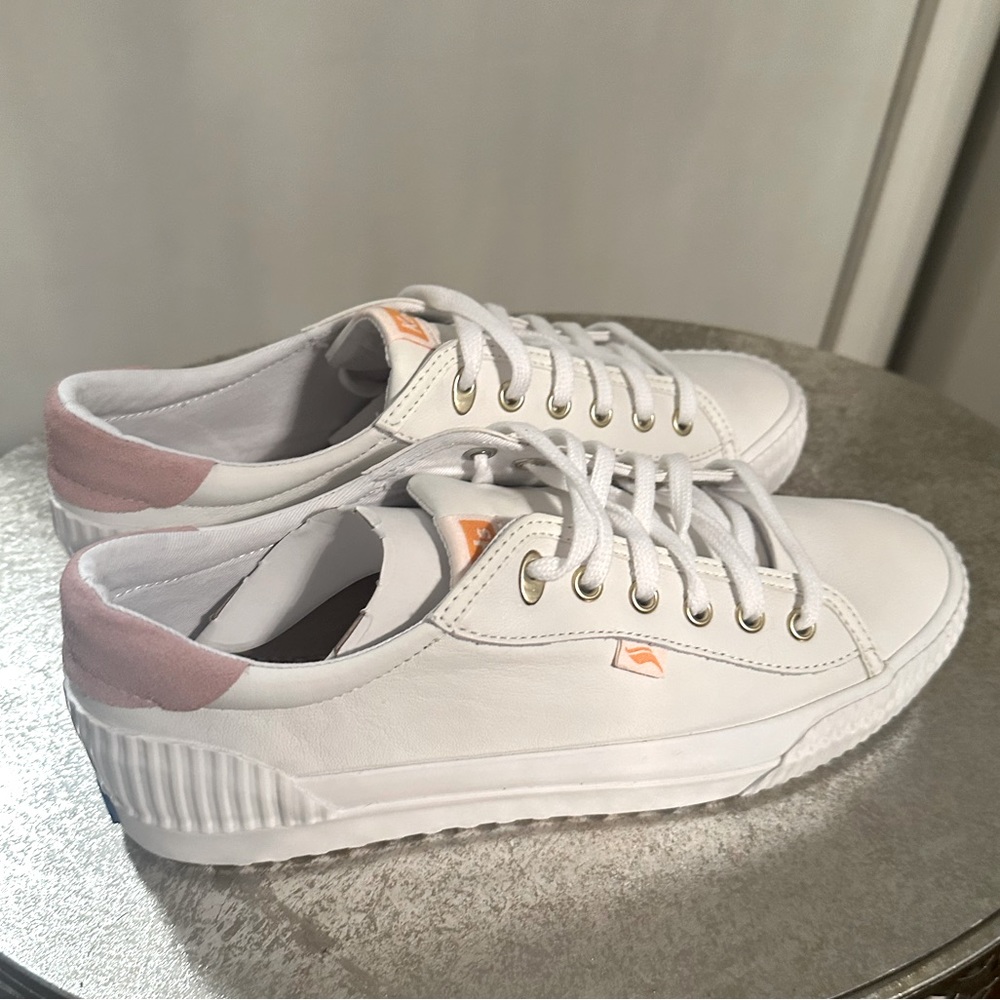 Women’s Keds Demi TRX leather sneakers